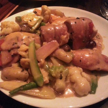 Bourbon Steak - Lobster pot pie - Steakhouses Near Me - Glendale, California Bourbon Steak - Lobster pot pie - Steakhouses Near Me - Glendale, California