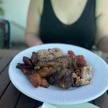 Coconuts Caribbean Restaurant & Bar - Jerk Chicken & Salmon - Caribbean Near Me - Palo Alto, California Coconuts Caribbean Restaurant & Bar - Jerk Chicken & Salmon - Caribbean Near Me - Palo Alto, California