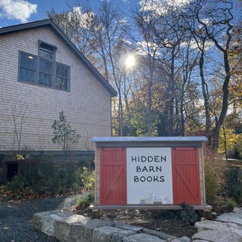 Hidden Barn Books - Exterior store sign. - Bookstores Near Me - Bar Harbor, Maine