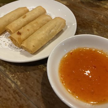 Dolo Restaurant and Bar - Shrimp egg rolls - Dim Sum Near Me - Chicago, Illinois Dolo Restaurant and Bar - Shrimp egg rolls - Dim Sum Near Me - Chicago, Illinois