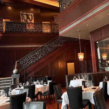 Del Frisco's Double Eagle Steakhouse - Steakhouses Near Me - Houston, Texas Del Frisco's Double Eagle Steakhouse - Steakhouses Near Me - Houston, Texas