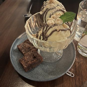 Lallande - Ice Cream dessert with brownie - French Near Me - Madison, Wisconsin