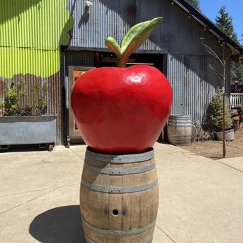 Hidden Star - Cideries Near Me - Camino, California Hidden Star - Cideries Near Me - Camino, California