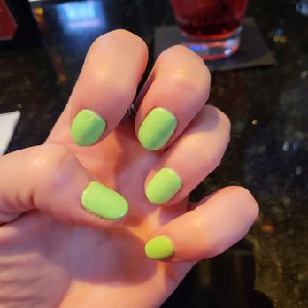 C'est La Vie - Nail Salons Near Me - Los Angeles, California