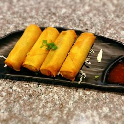 369 Ramen & Poke - Spring Roll