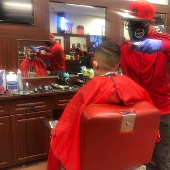 Mala Fade Barber - Every chair in the place had a head on it. - Barbers Near Me - Coquitlam, British Columbia Mala Fade Barber - Every chair in the place had a head on it. - Barbers Near Me - Coquitlam, British Columbia