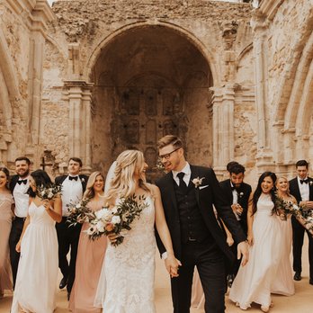 The K+G Collective - photo by Nicole Foy @nicolekirshnerphotography - Wedding Planning Near Me The K+G Collective - photo by Nicole Foy @nicolekirshnerphotography - Wedding Planning Near Me