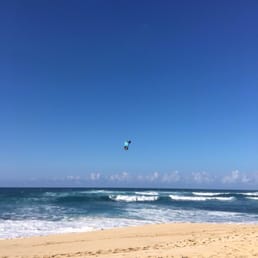 Kitesurfing