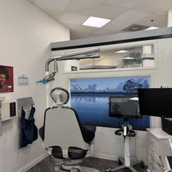 Dental Lounge - We use the latest iTero scanner to evaluate your smile in the most advanced way.