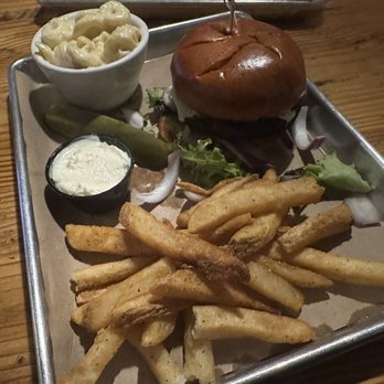 Union Alehouse - Beyond Burger, mac and cheese - American Near Me - Virginia Beach, Virginia Union Alehouse - Beyond Burger, mac and cheese - American Near Me - Virginia Beach, Virginia