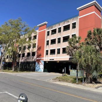 Trimark Properties - Where I already pay to park - parking garage run by City of Gainsville - Apartments Near Me - Gainesville, Florida Trimark Properties - Where I already pay to park - parking garage run by City of Gainsville - Apartments Near Me - Gainesville, Florida
