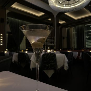 The Alston - Martini - Steakhouses Near Me - Chicago, Illinois