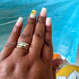 Ombre french with handmade sunflower accent nails by Kim