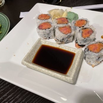 John’s Sushi House - California and Spicy Tuna Roll - Sushi Bars Near Me - Philadelphia, Pennsylvania