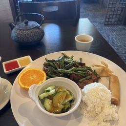 (L) Szechwan String Beans & Tofu (L) Szechwan String Beans & Tofu