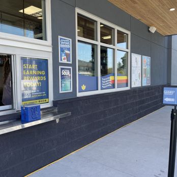 Dutch Bros Coffee - Window - Juice Bars & Smoothies Near Me - Apopka, Florida