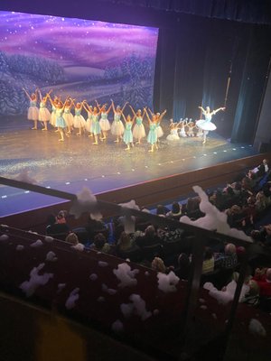 4S Dance Academy by null