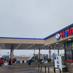 Holiday Stationstore