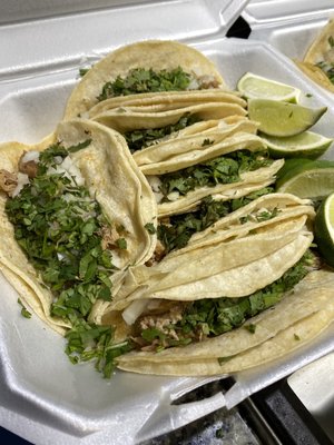 La Reina de los Tacos by null