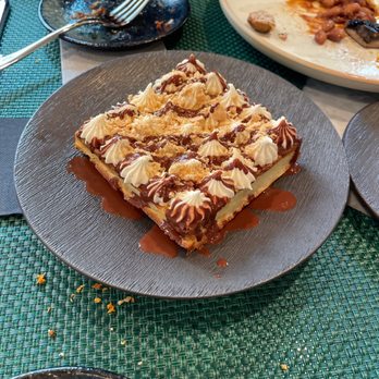 Podmore - Cocktail Bars Near Me - Honolulu, Hawaii