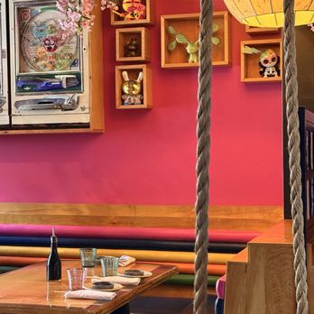 Lucky Robot Restaurant - Sushi Bars Near Me - Austin, Texas Lucky Robot Restaurant - Sushi Bars Near Me - Austin, Texas