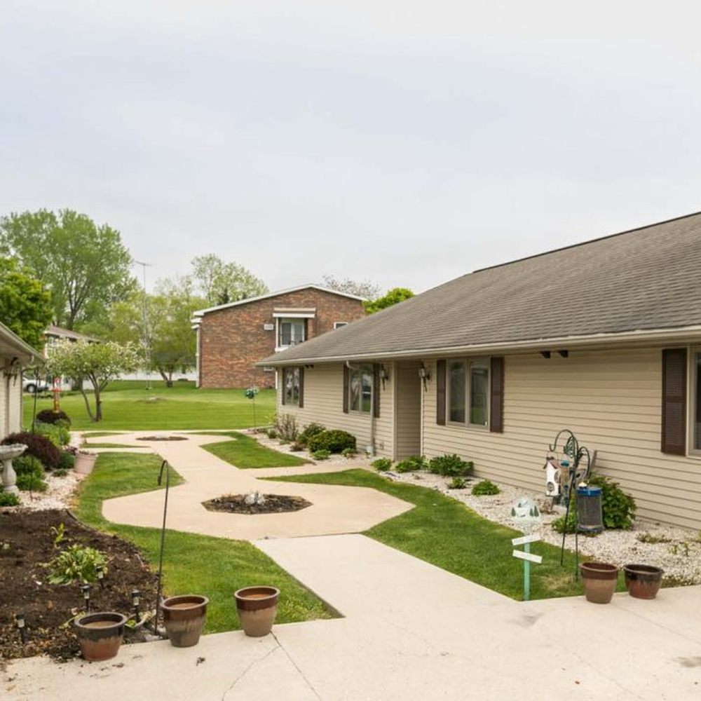 Best Rehabilitation Center near River's Bend Health & Rehabilitation in