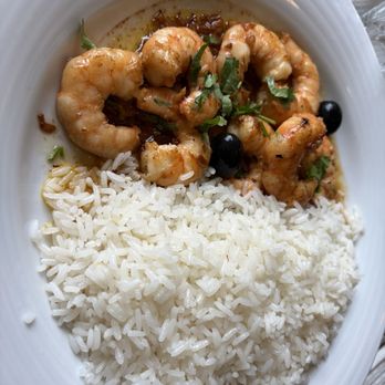 Pastelaria 1800 - Garlic Prawns with rice - Coffee & Tea Near Me - Lisbon, 11 Pastelaria 1800 - Garlic Prawns with rice - Coffee & Tea Near Me - Lisbon, 11