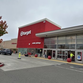 Target - Department Stores Near Me - Rocklin, California