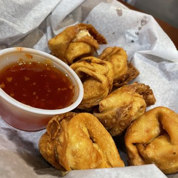 Ray's Original Buffalo Wings - Crab Buffalo Chicken Rangoons - Burgers Near Me - Omaha, Nebraska