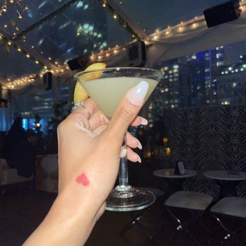 Monarch Rooftop - Growing Pair Drink - Lounges Near Me - New York, New York Monarch Rooftop - Growing Pair Drink - Lounges Near Me - New York, New York