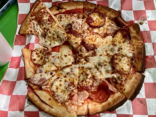 Yummy Pizza (Food Truck) by null