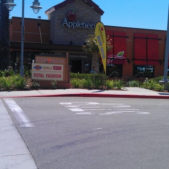 Applebee's Grill + Bar - Brand spanking new - American Near Me - Azusa, California