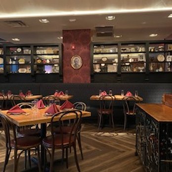 Caruso's Grocery - Seating Area - Italian Near Me - North Bethesda, Maryland Caruso's Grocery - Seating Area - Italian Near Me - North Bethesda, Maryland