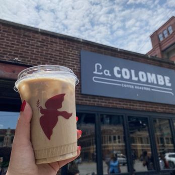 La Colombe Coffee Workshop - Coffee & Tea Near Me - Chicago, Illinois