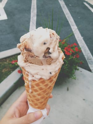 FRESH. Local Ice Cream by null