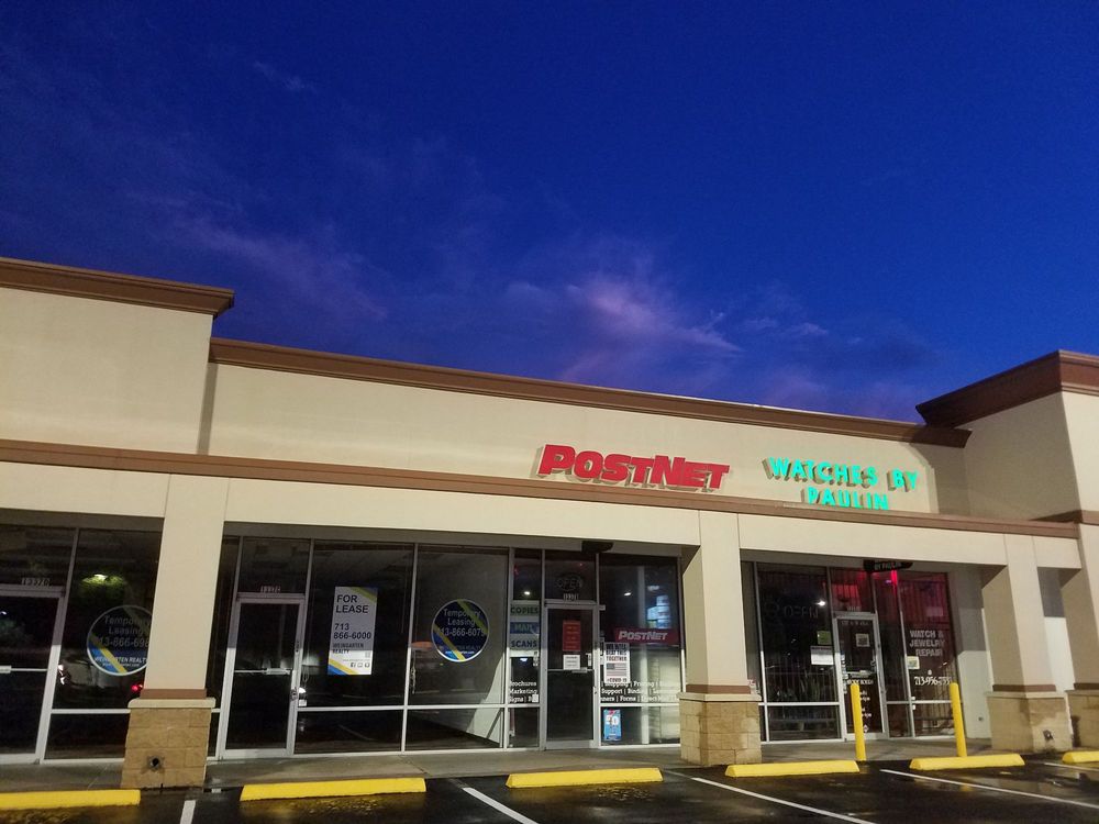 Updated July 2024 12 Reviews 1337 W 43rd St, Houston