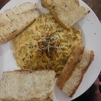 Pizza Heaven Bistro - Cajun Chicken Alfredo - Pizza Near Me - Phoenix, Arizona