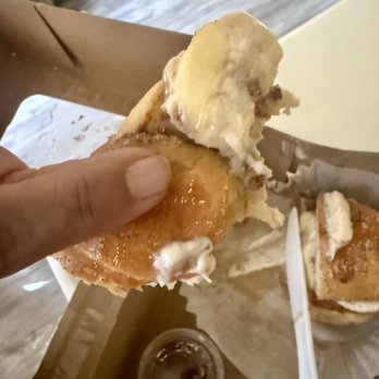 Salted Crumb Bakery - Banana Pudding French Toast - Bakeries Near Me Salted Crumb Bakery - Banana Pudding French Toast - Bakeries Near Me