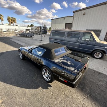 Hottop Convertible Shop - Auto Upholstery Near Me - Bakersfield, California Hottop Convertible Shop - Auto Upholstery Near Me - Bakersfield, California