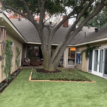 The Perfect Lawn - Courtyard area with the brick work and bender board around my landscaping place - Landscaping Near Me - Dallas, Texas The Perfect Lawn - Courtyard area with the brick work and bender board around my landscaping place - Landscaping Near Me - Dallas, Texas
