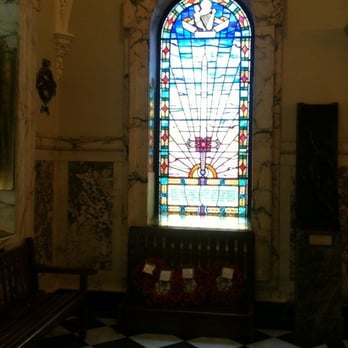 Belfast City Hall - City hall stained glass - Landmarks & Historical Buildings Near Me - Belfast, BFS Belfast City Hall - City hall stained glass - Landmarks & Historical Buildings Near Me - Belfast, BFS