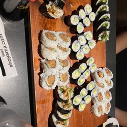 Ahoyama Restaurant - Avocado roll, cucumber roll, veggie roll, spicy tuna, spicy salmon & salmon skin