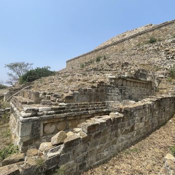 Monte Albán - Landmarks & Historical Buildings Near Me - Oaxaca, OAX