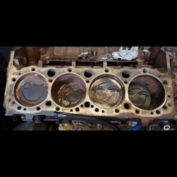 Performance Boat Center - These guys ripped me off. This doesn't look like a 6 month rebuild.