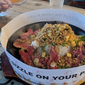 Sizzling Lunch - garlic beef pepper plate with extra garlic - Steakhouses Near Me - Cupertino, California