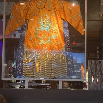 China Cafe - Beautiful kimono in restaurant - Chinese Near Me - Novi, Michigan