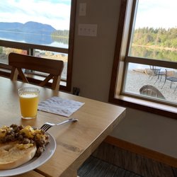 Dreamcatcher Bed & Breakfast - Breakfast of champions