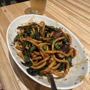 dan modern chinese - short rib dan mein - Chinese Near Me - Long Beach, California