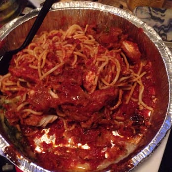 DiPiazza's - This may look edible but it is effing not. The chicken is as hard as a rock and the pasta tastes 5 years old and out of a can. - Music Venues Near Me - Long Beach, California