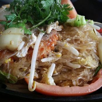 Panvimarn Thai Cuisine - Glass Noodle with Shrimp - Thai Near Me - Long Beach, California